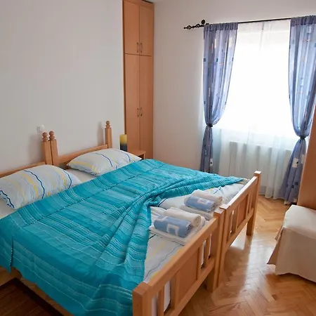 公寓 Marinic 普利莫顿