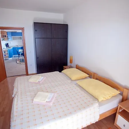 Apartament Marinić *